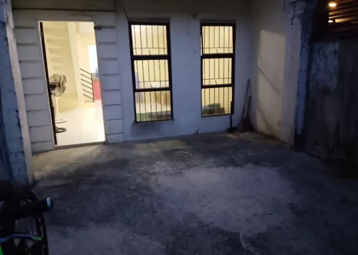 Apartment Basha House
